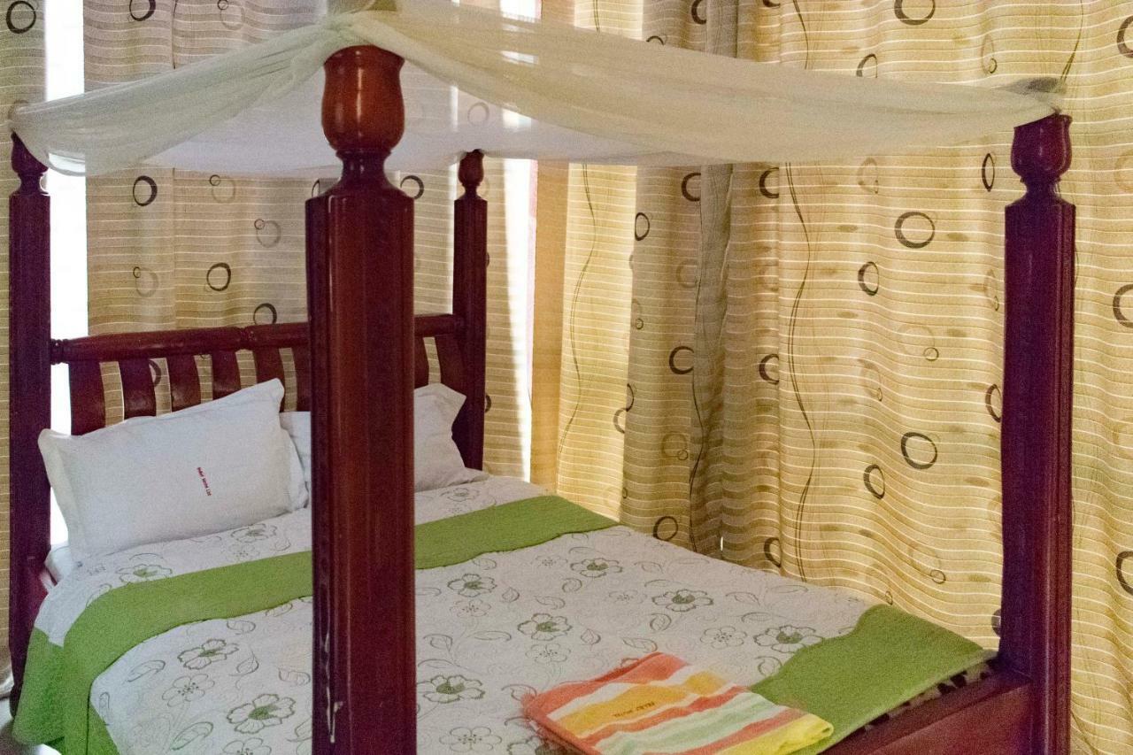 Relief Motel Fort Portal Dış mekan fotoğraf