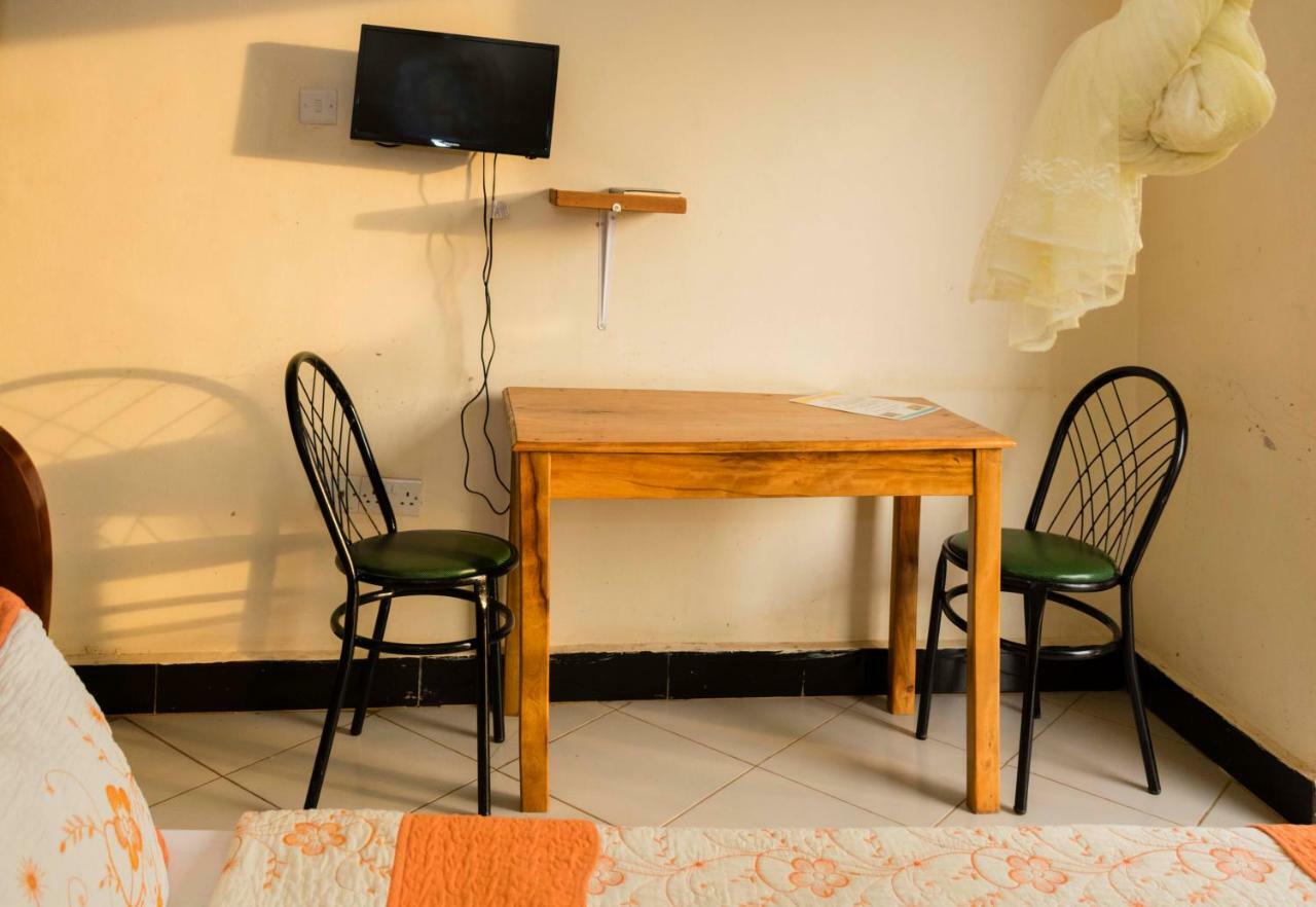 Relief Motel Fort Portal Dış mekan fotoğraf