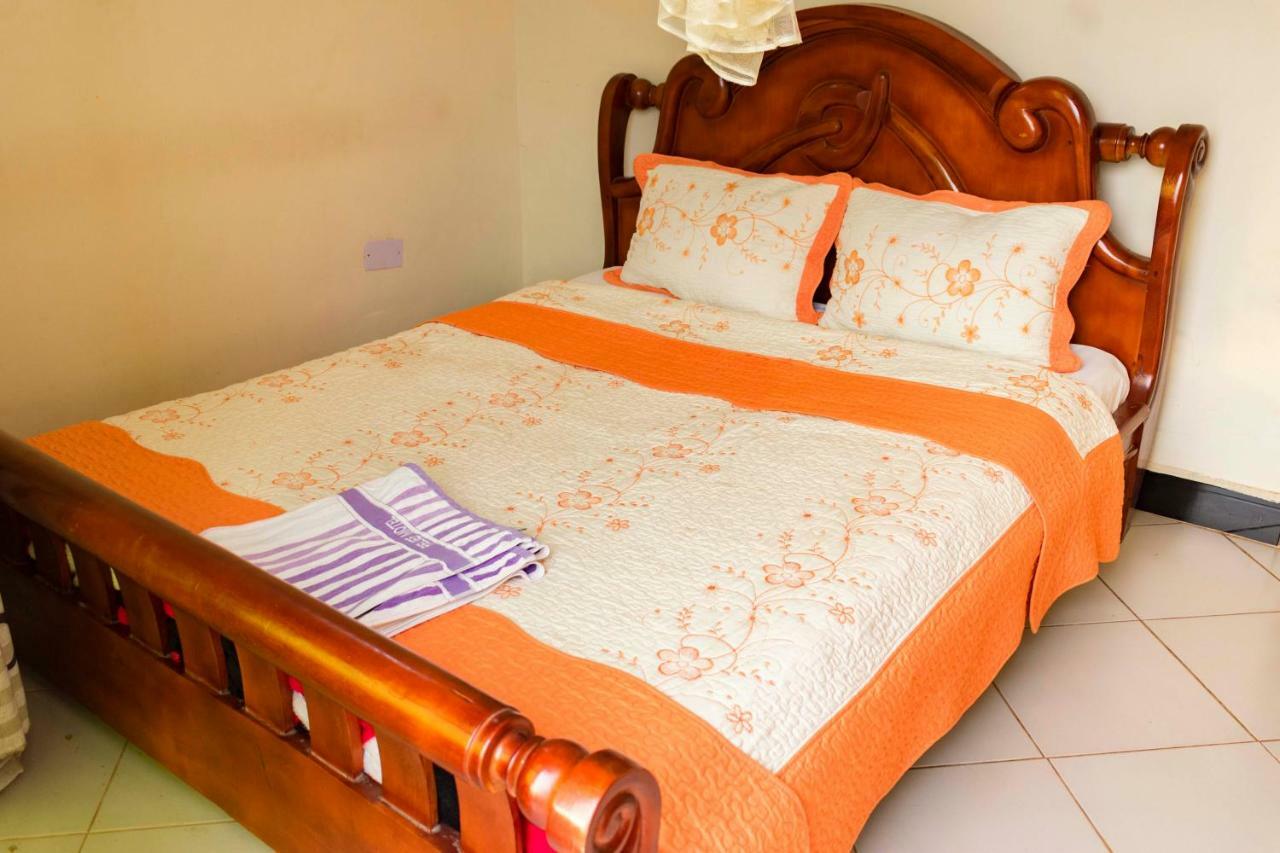 Relief Motel Fort Portal Dış mekan fotoğraf